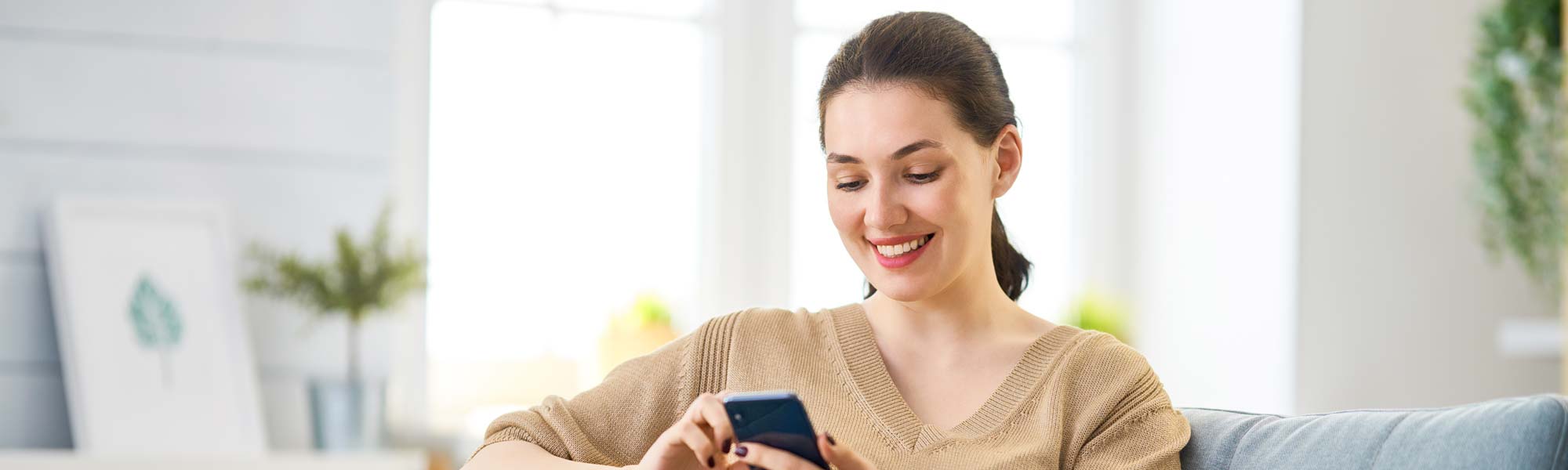 Happy Customer leaving a Review